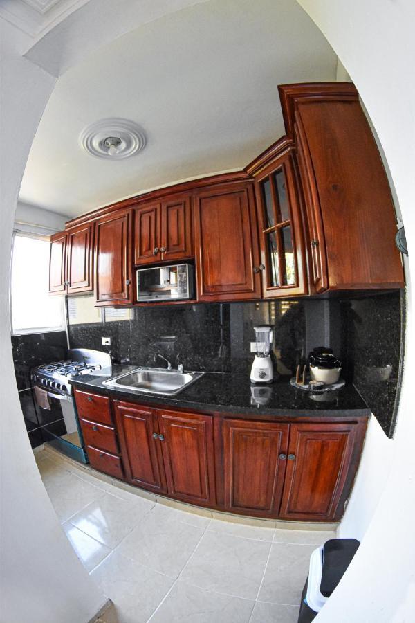 Apartamento En La Carreras Proximo Al Monumento Сантьяго-де-лос-Кабальерос Экстерьер фото