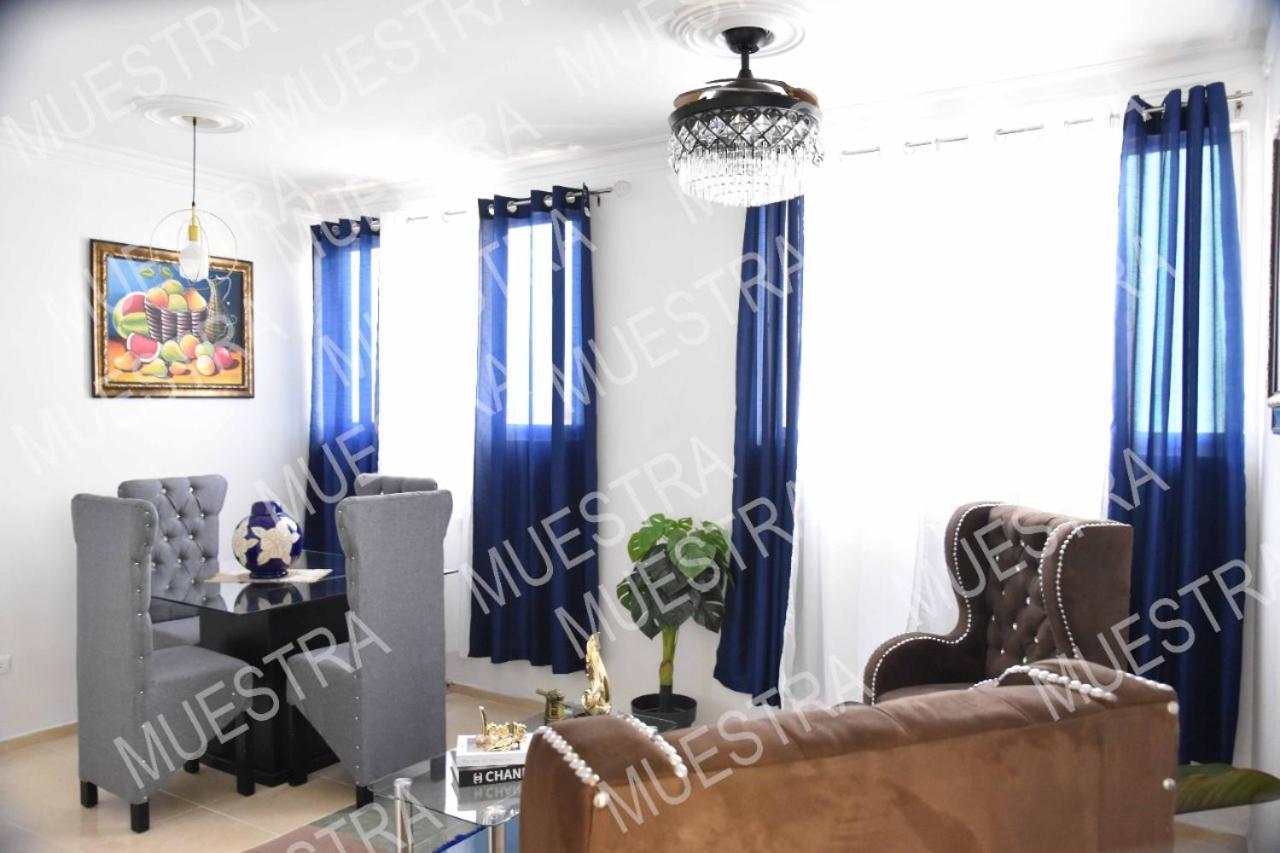 Apartamento En La Carreras Proximo Al Monumento Сантьяго-де-лос-Кабальерос Экстерьер фото