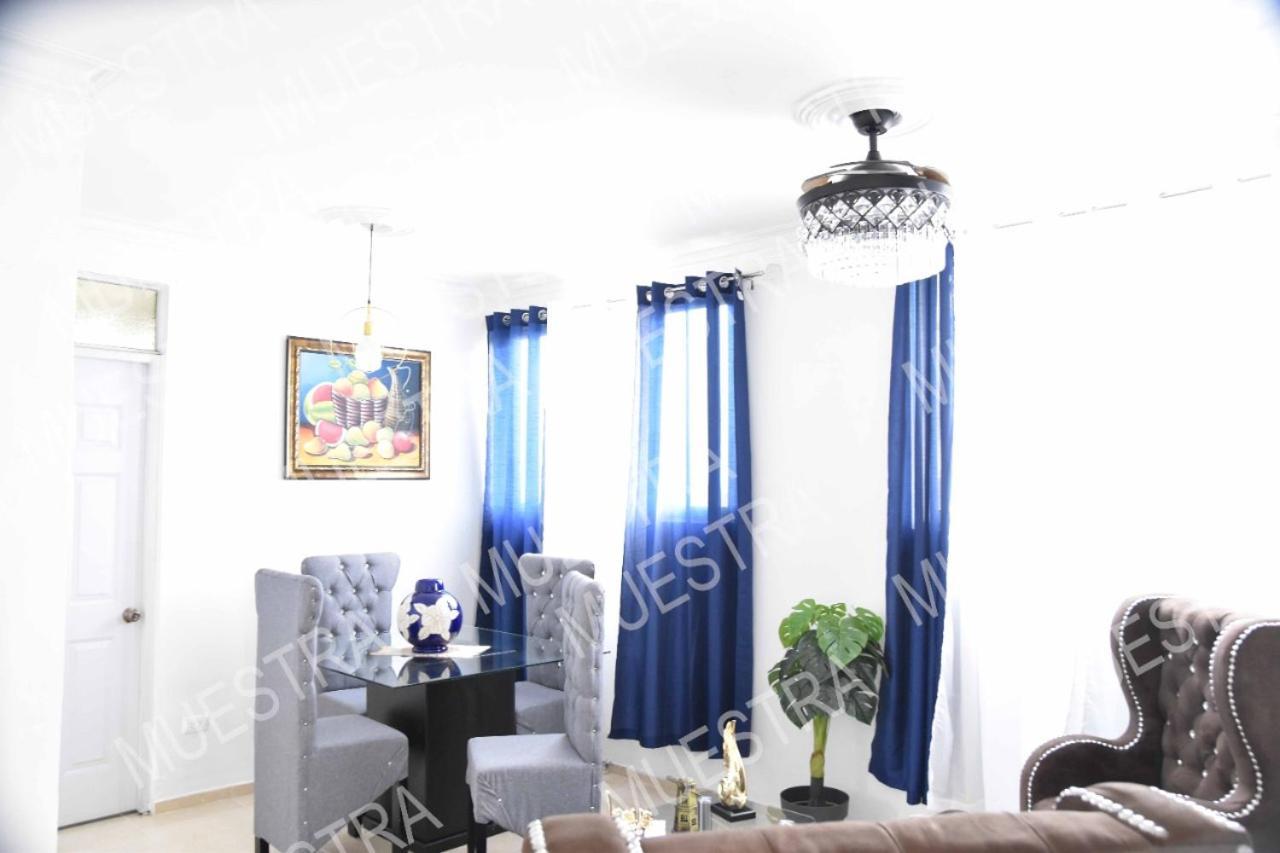 Apartamento En La Carreras Proximo Al Monumento Сантьяго-де-лос-Кабальерос Экстерьер фото