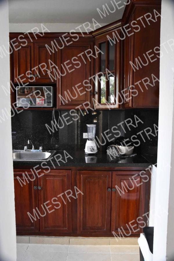 Apartamento En La Carreras Proximo Al Monumento Сантьяго-де-лос-Кабальерос Экстерьер фото